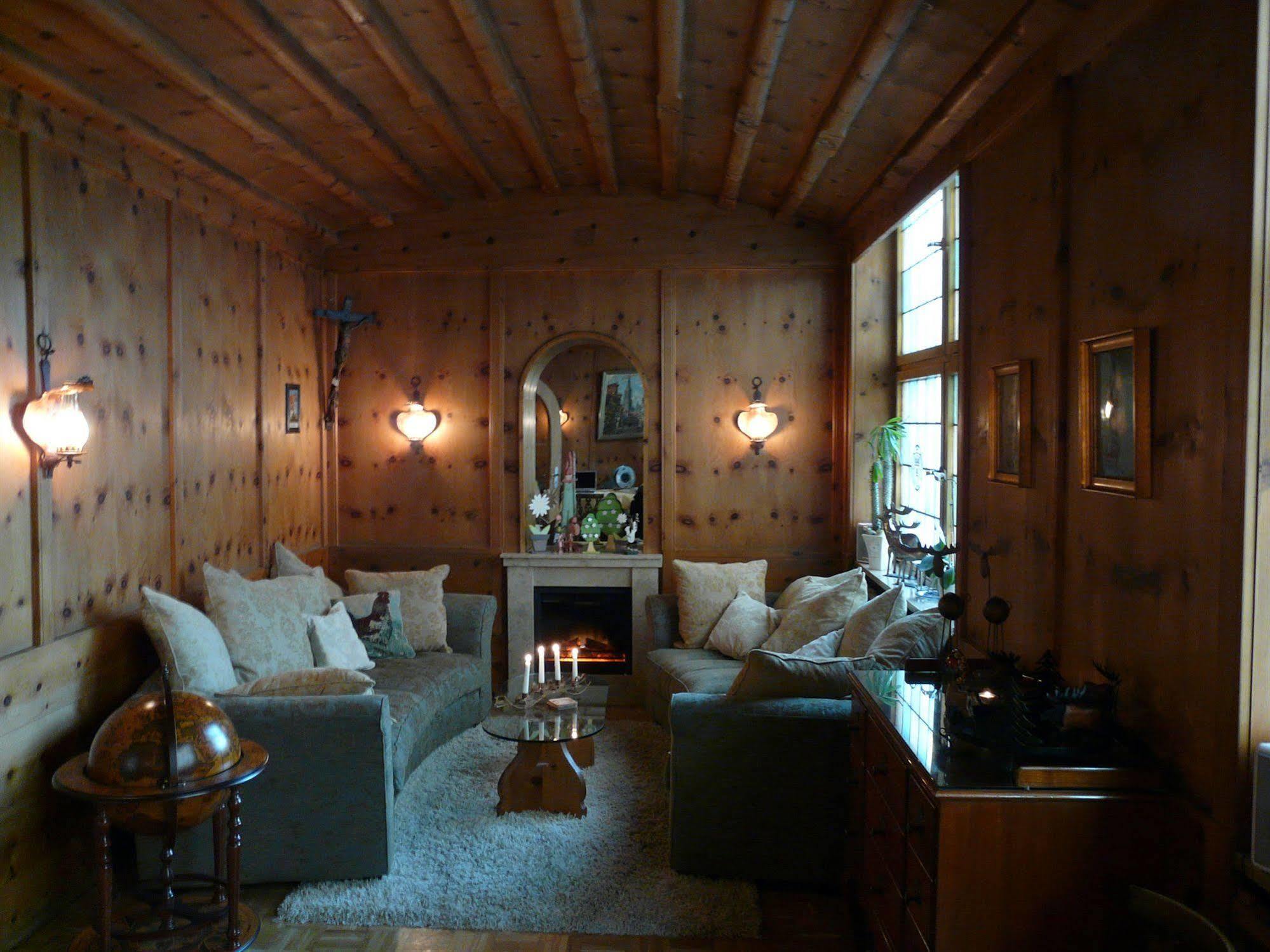 Hotel Roter Hahn - Bed & Breakfast Garmisch-Partenkirchen Extérieur photo